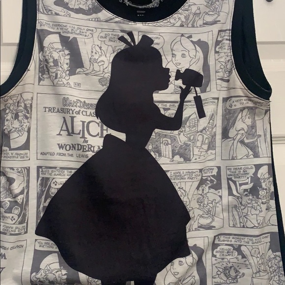 Alice in wonderland tank top - Picture 3 of 5